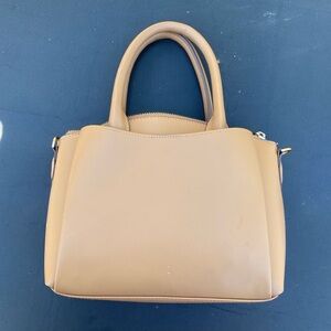 Elegant Tan Handbag